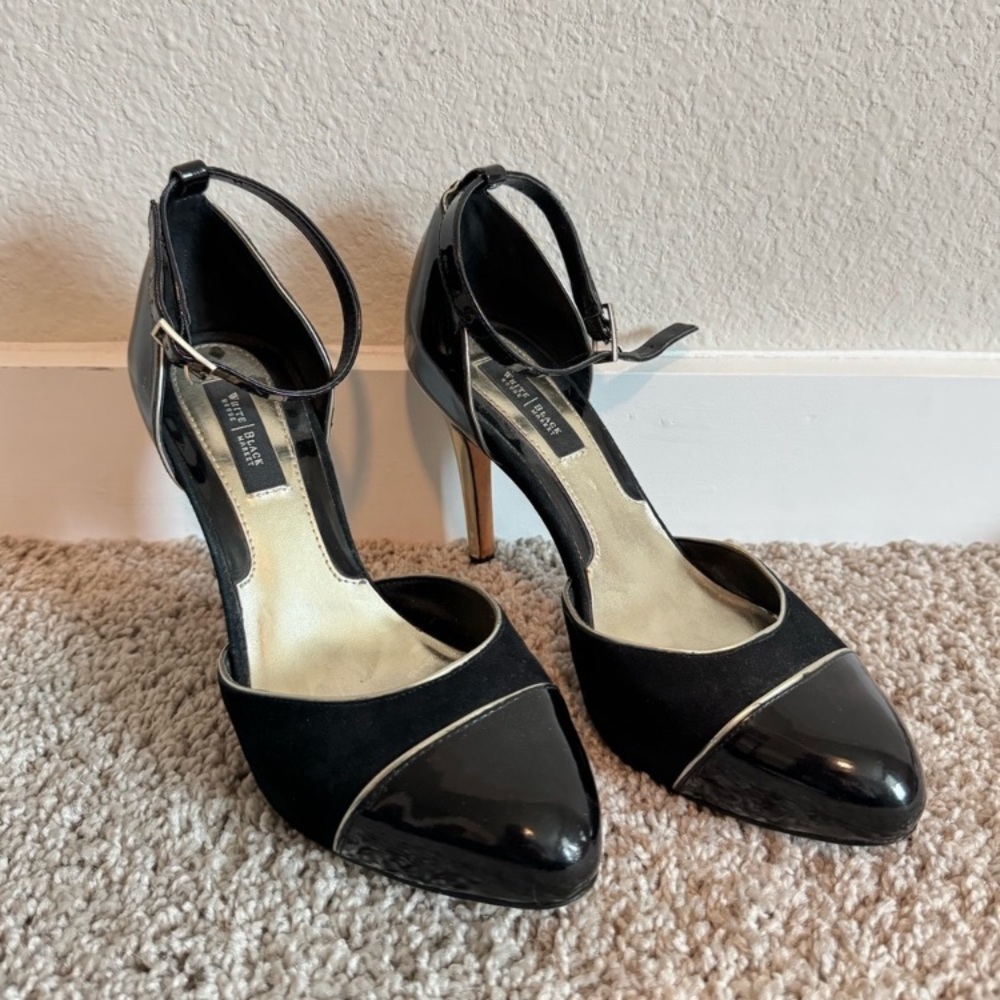 White House Black Market Suede strappy heels with black patent leather 8.5